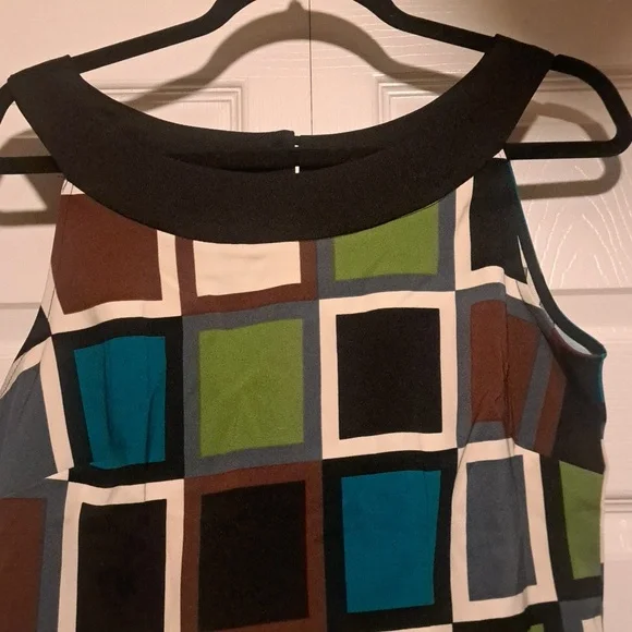 🟩🟫Colorful Geometric Dress With back zipper & neck buttons stylish/ unique,Fun - Picture 3 of 8